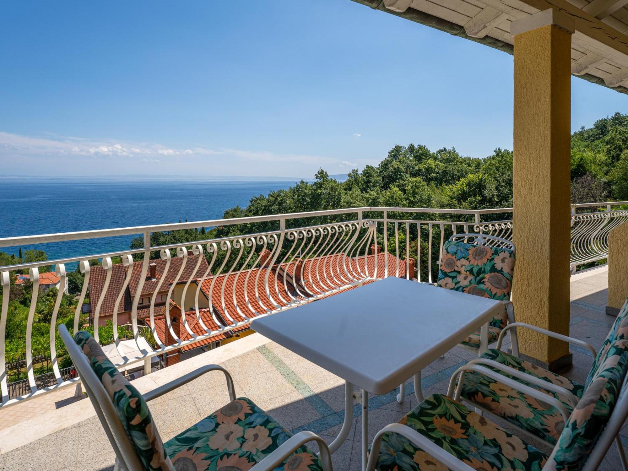 Villa Mona Lisa Lovran - Croatia ภายนอก รูปภาพ
