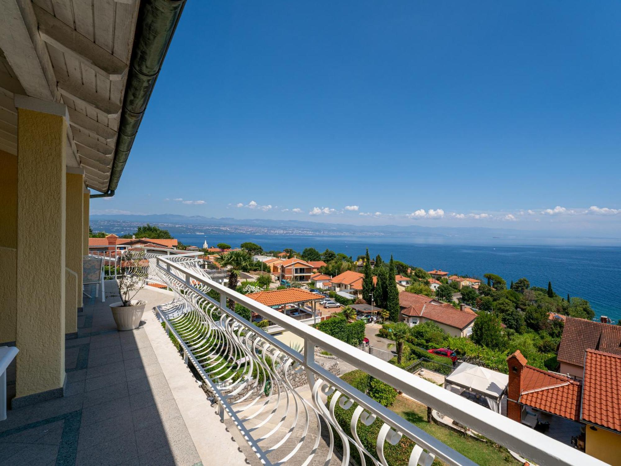 Villa Mona Lisa Lovran - Croatia ภายนอก รูปภาพ