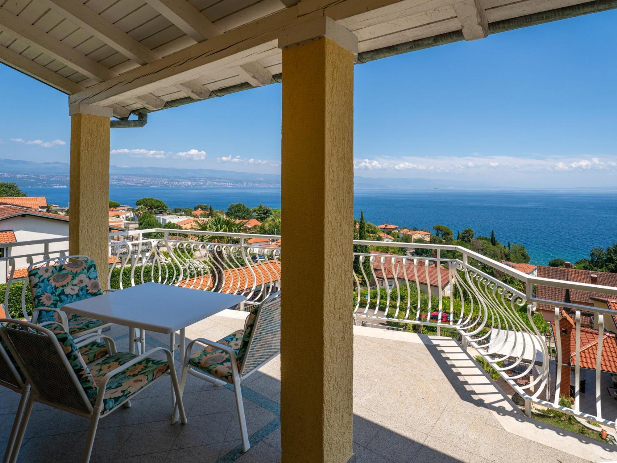 Villa Mona Lisa Lovran - Croatia ภายนอก รูปภาพ
