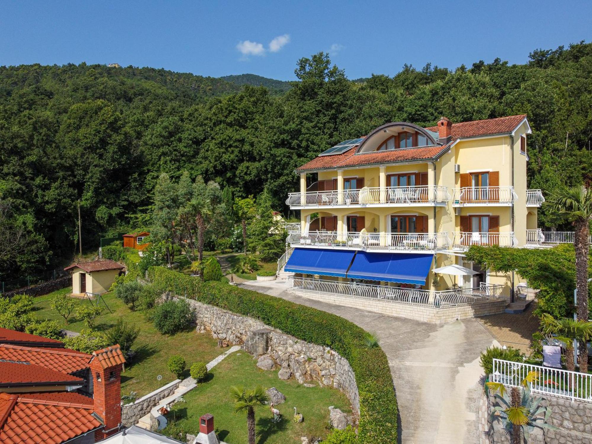 Villa Mona Lisa Lovran - Croatia ภายนอก รูปภาพ