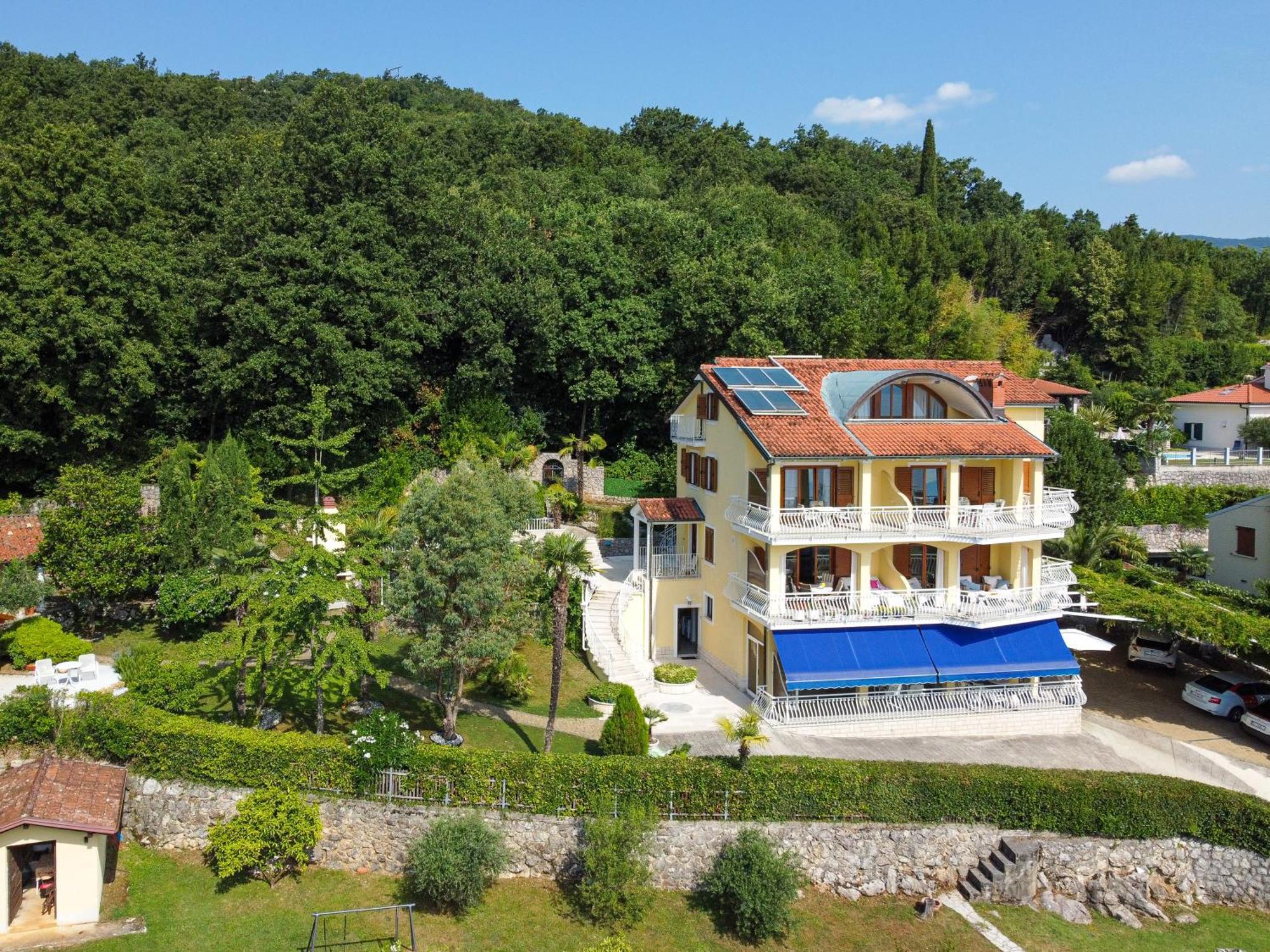 Villa Mona Lisa Lovran - Croatia ภายนอก รูปภาพ