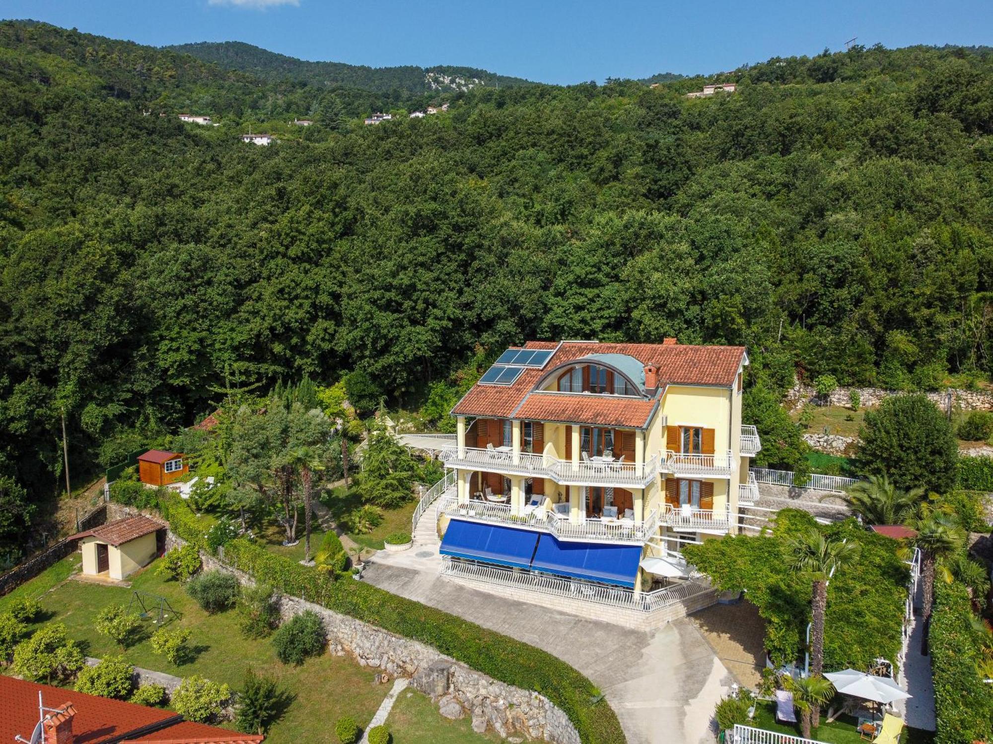 Villa Mona Lisa Lovran - Croatia ภายนอก รูปภาพ
