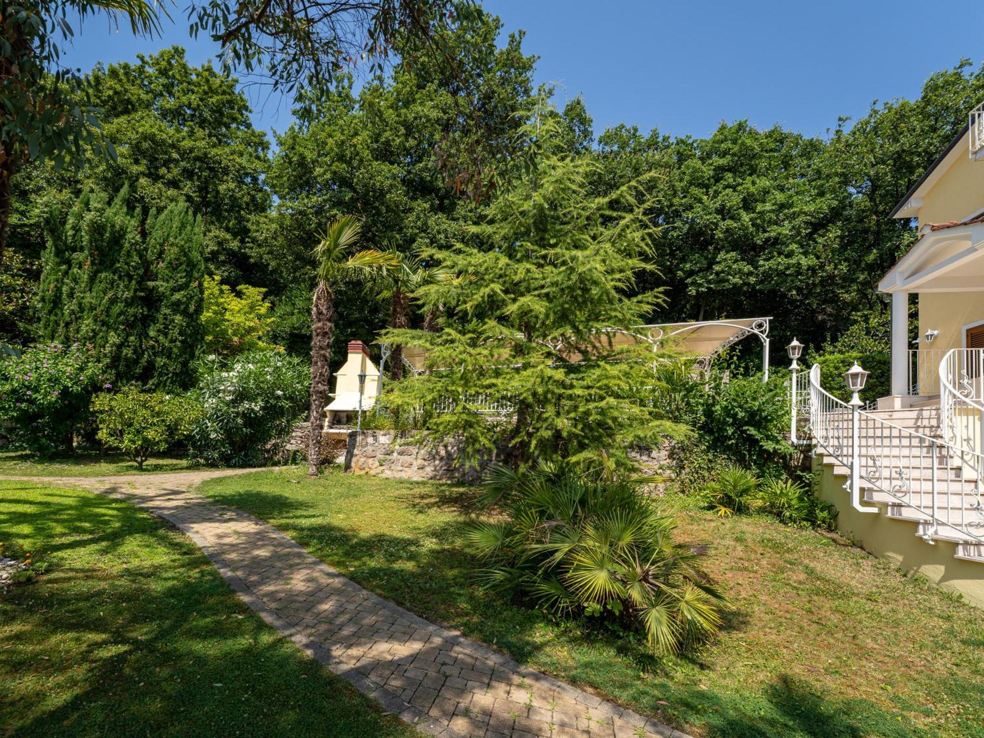 Villa Mona Lisa Lovran - Croatia ภายนอก รูปภาพ