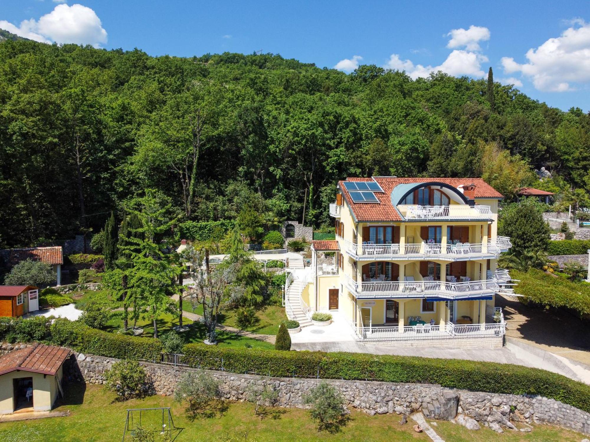 Villa Mona Lisa Lovran - Croatia ภายนอก รูปภาพ