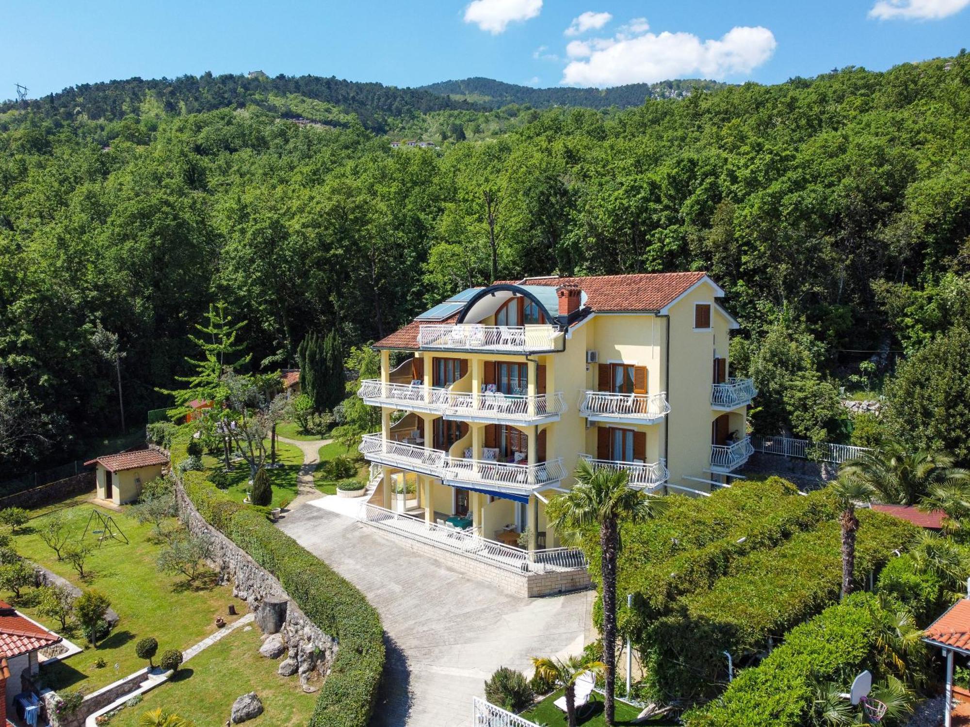 Villa Mona Lisa Lovran - Croatia ภายนอก รูปภาพ